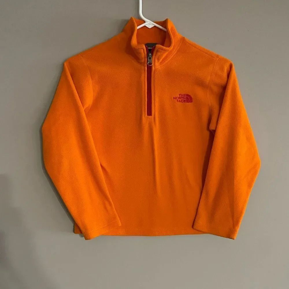 North Face 1/4 zip pullover